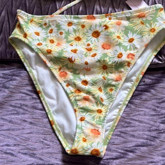 Wild Fable Floral Bikini Set - Green and Orange - Picture 2 of 7